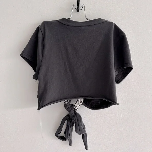 Cropped Graphic Moto Tee - Picture 4 of 11